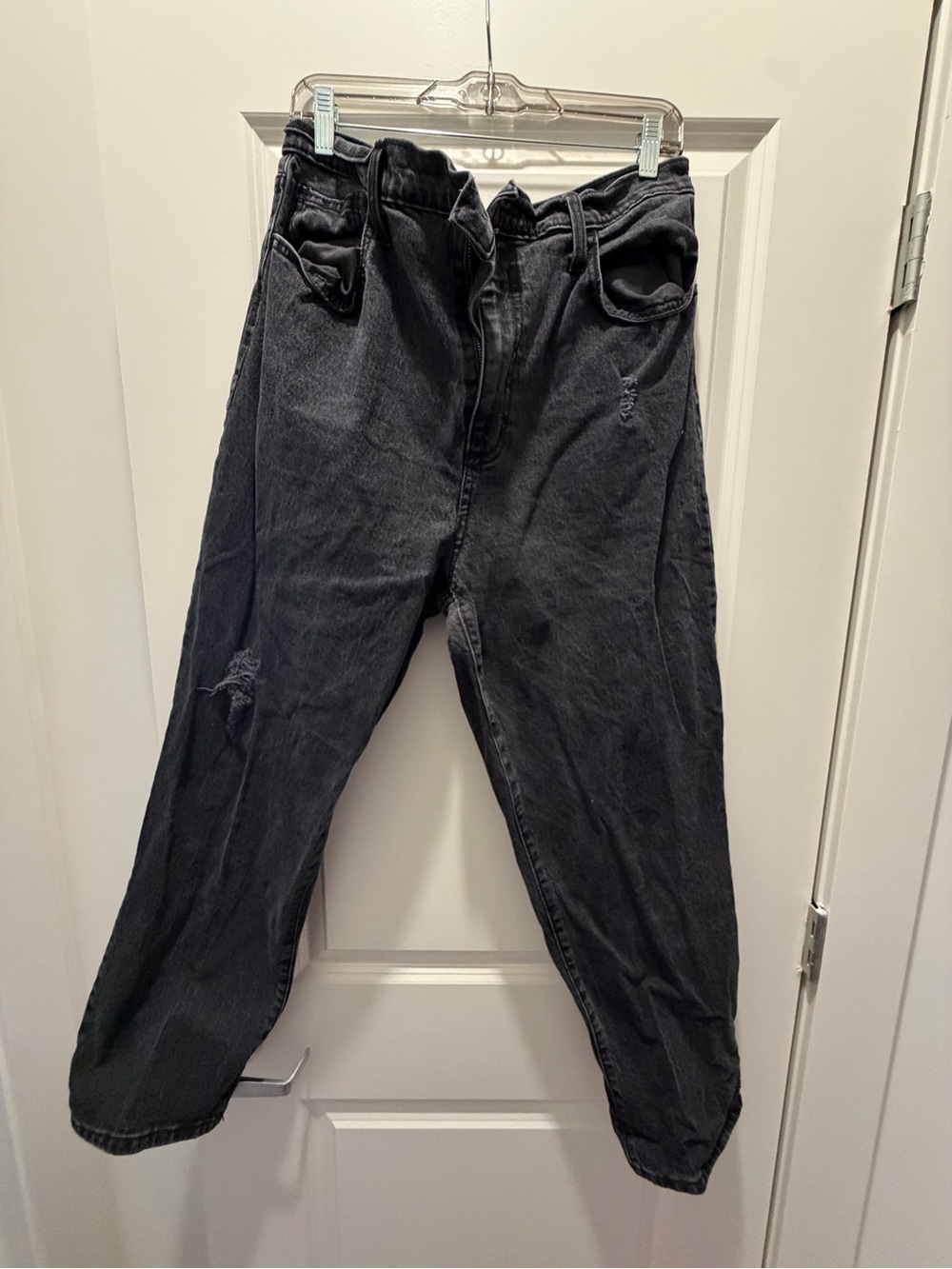 Universal Thread Black Washed High-Rise Jeans